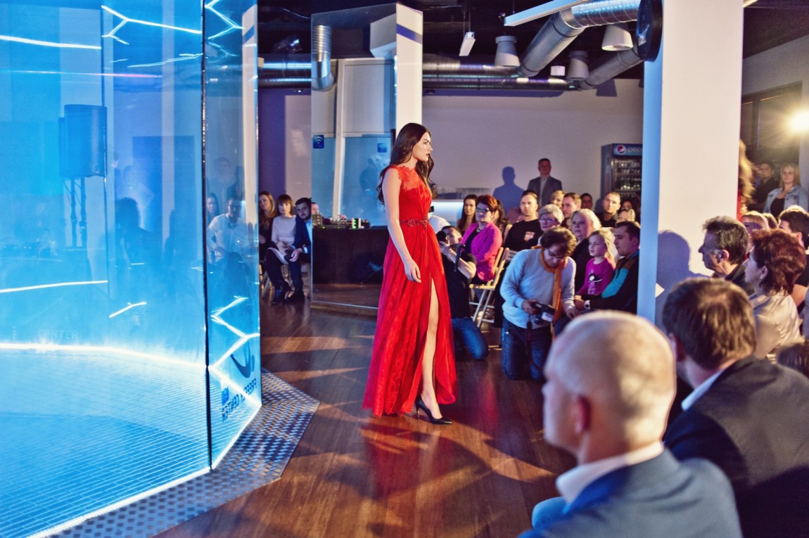 015potrzeba renata pokaz