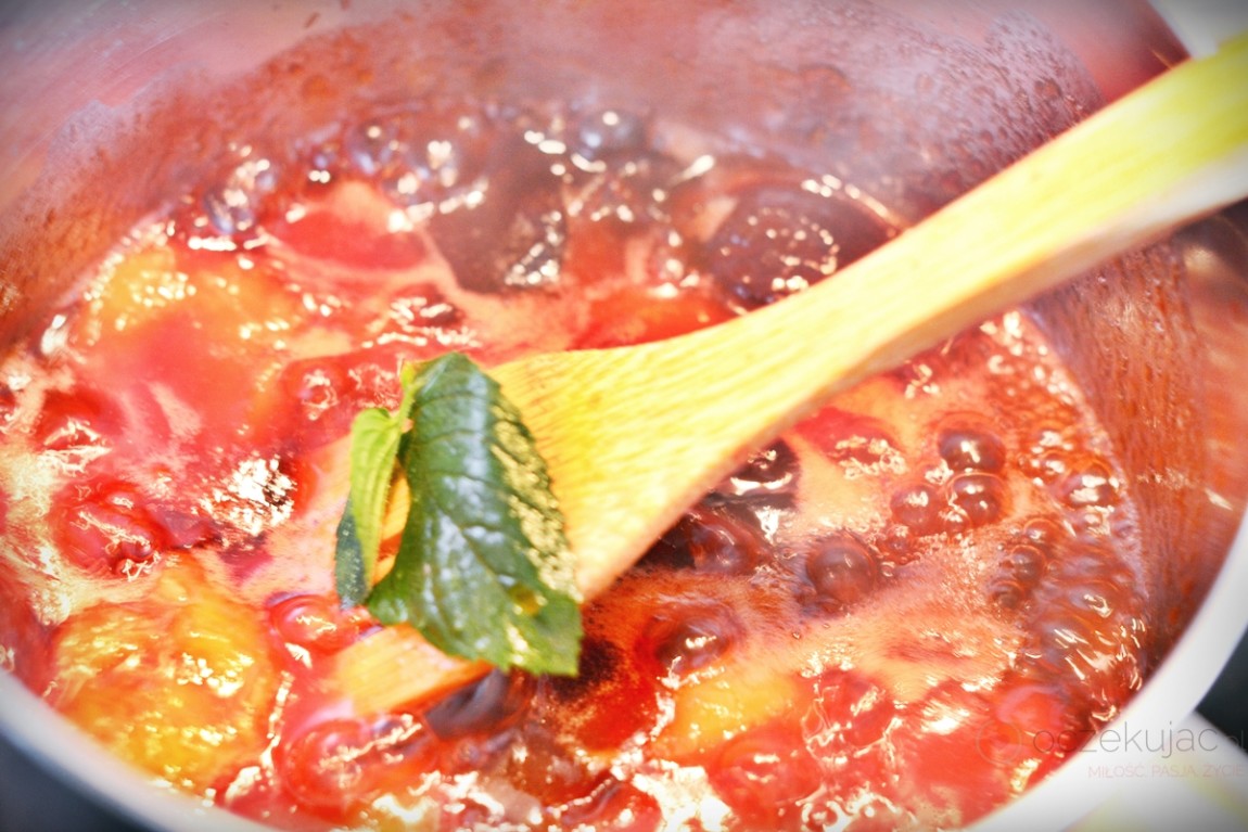 100013manna z konfitura