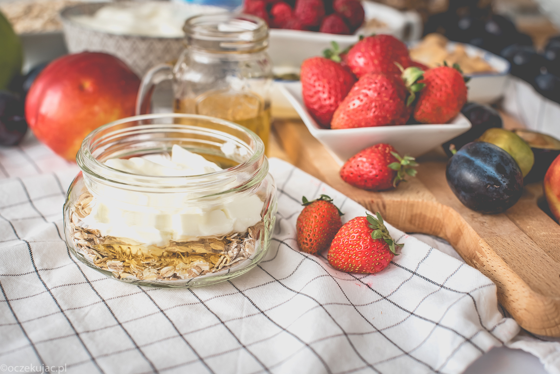 musli z jogurtem bakoma gesty-2-21